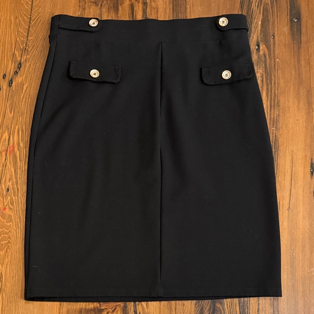 Elegant Black Women's Skirt
